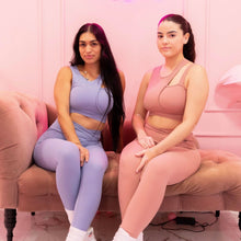 Load image into Gallery viewer, Crosscut Scrunch Leggings