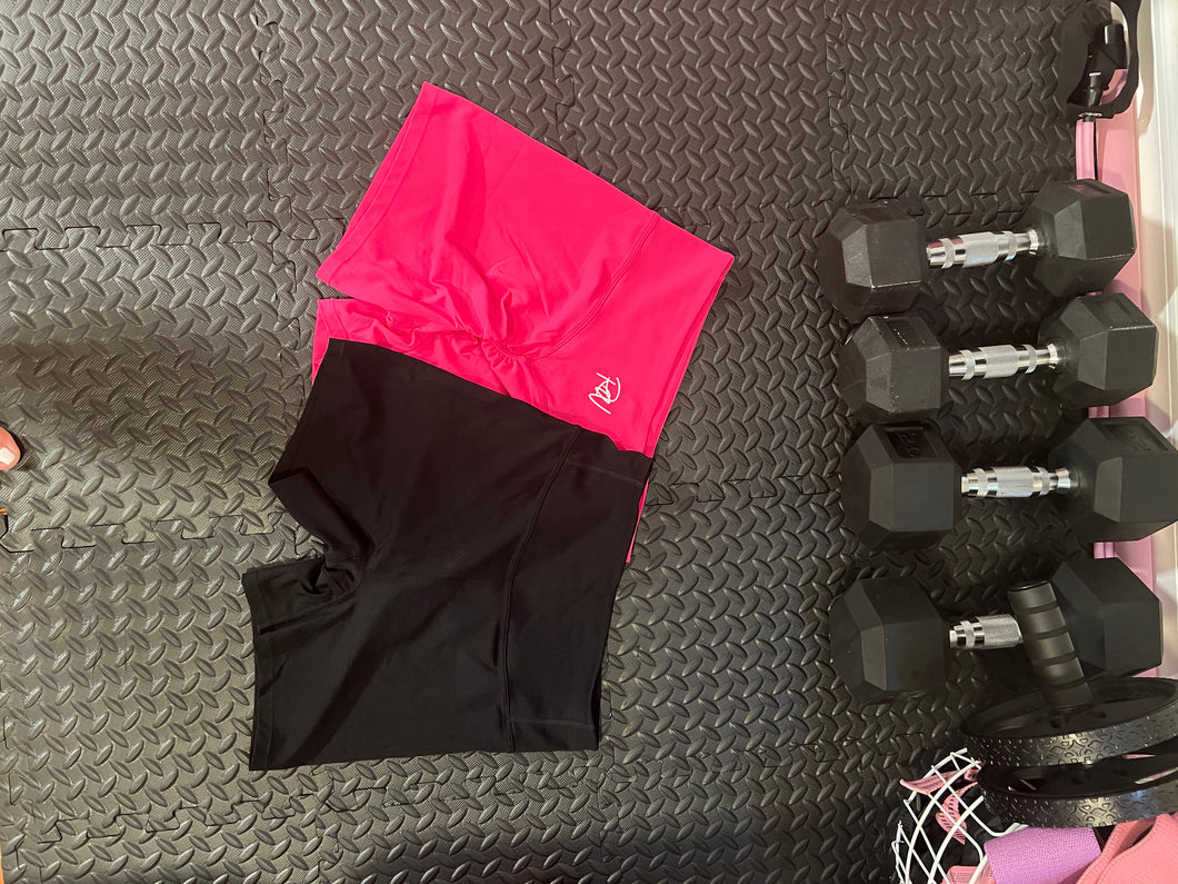 AMOR SHORTS